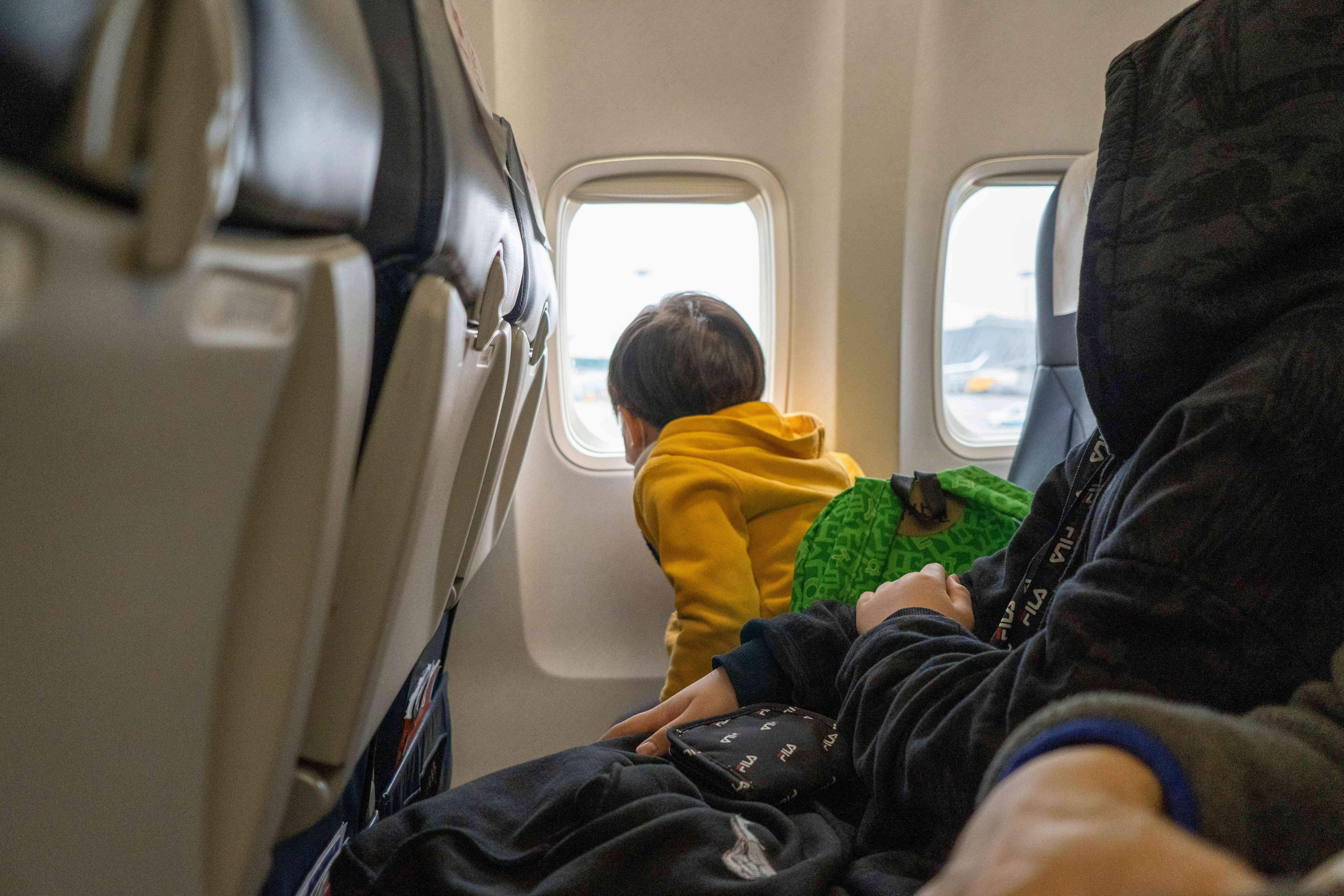 ที่นั่งเด็กบนเครื่องบิน