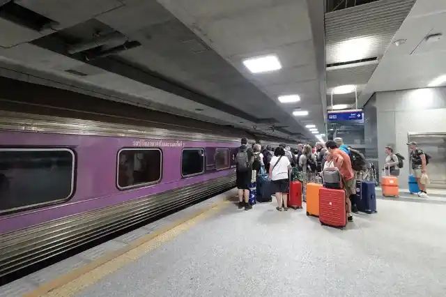 รู้จักประเภทของรถไฟและตู้นอน