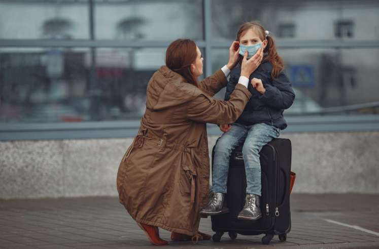 เด็กเดินทางคนเดียว