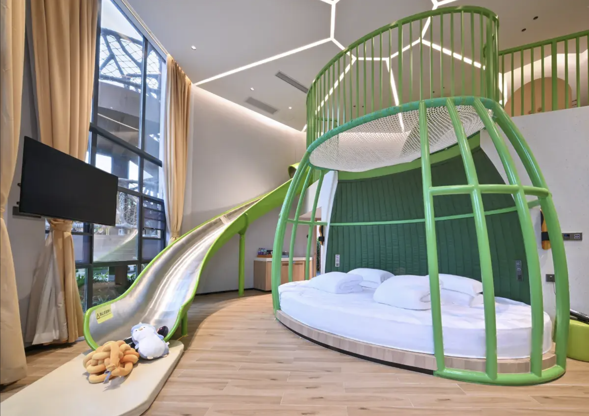 廣州滑梯酒店 | # 4 廣州滑梯酒店 | 廣州森林海溫泉度假酒店