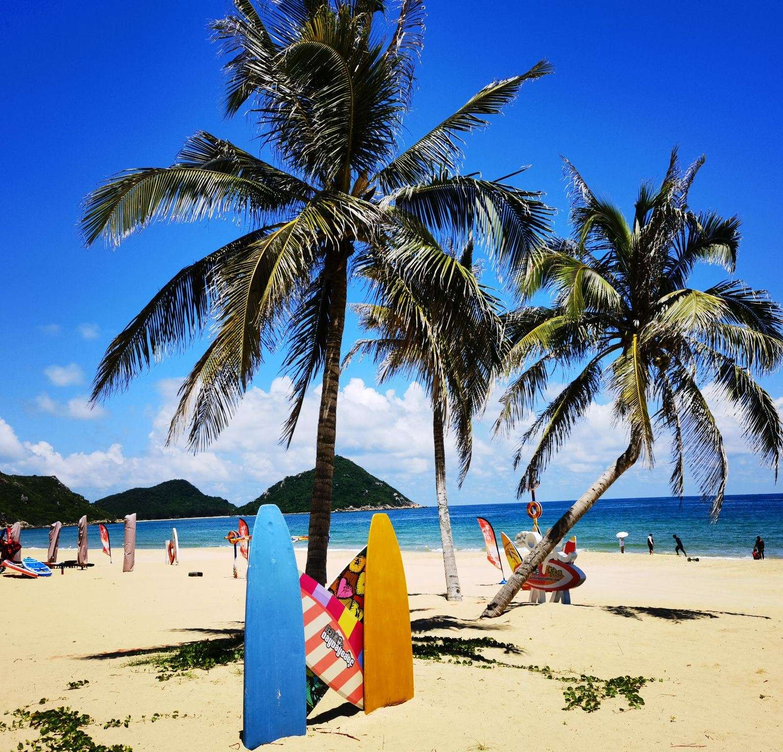 Отели рядом с Островом обезьян