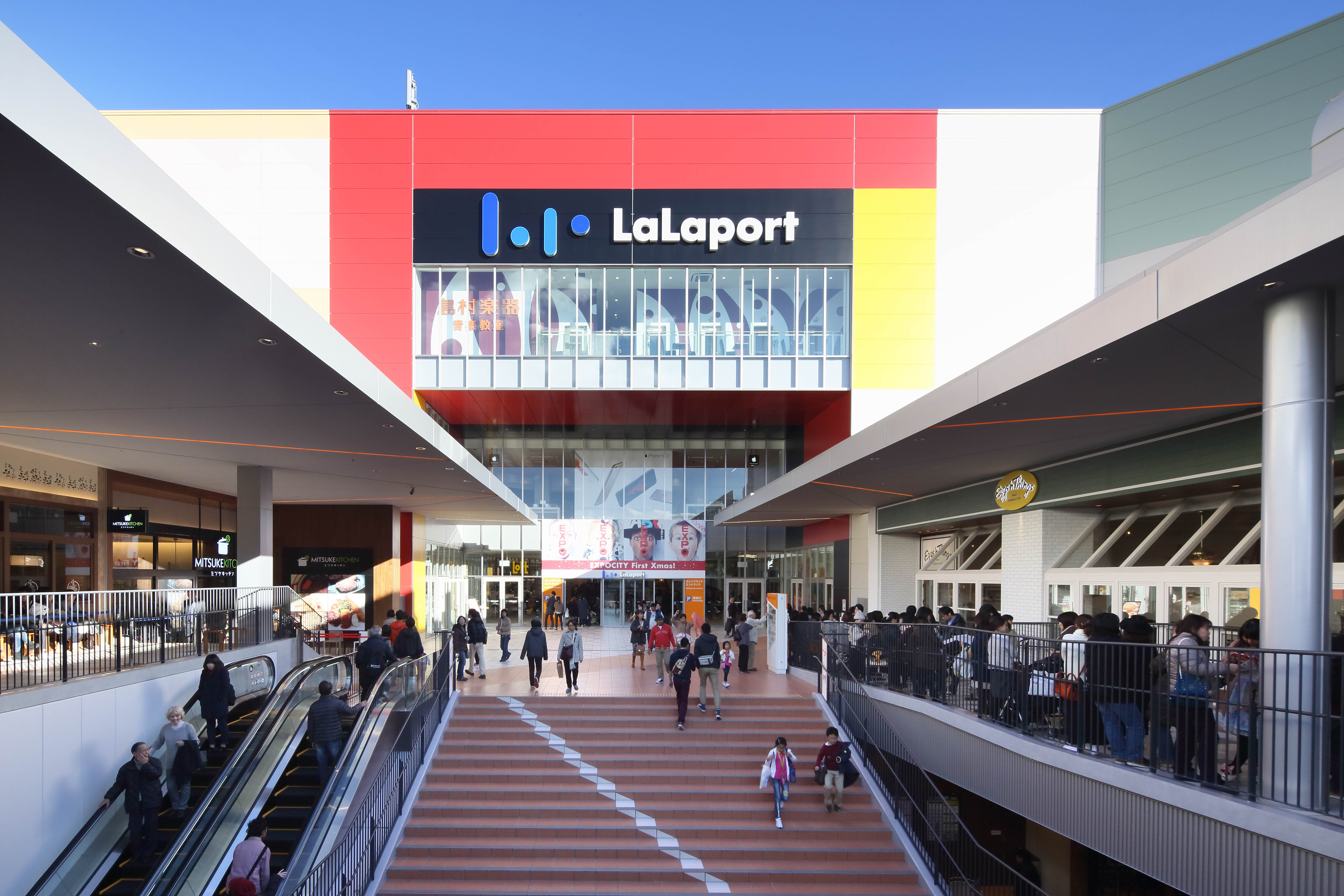 Lalaport 三井 Outlet Park 大阪門真