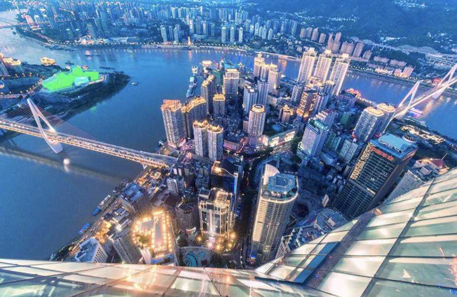 충칭 사이버펑크 투어