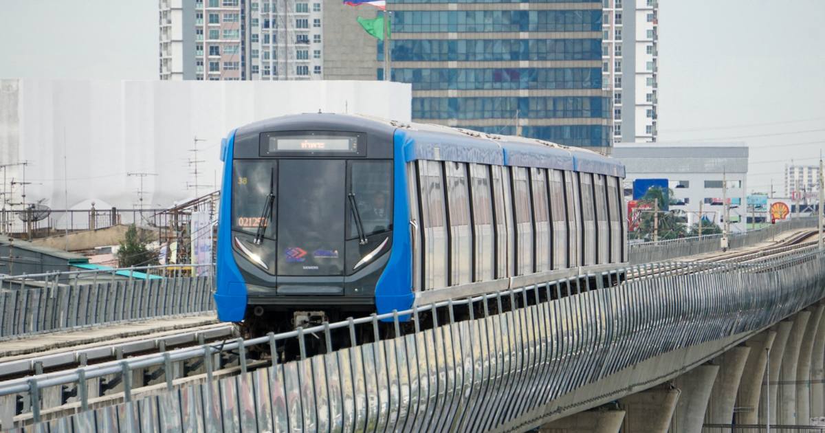 Bangkok MRT train