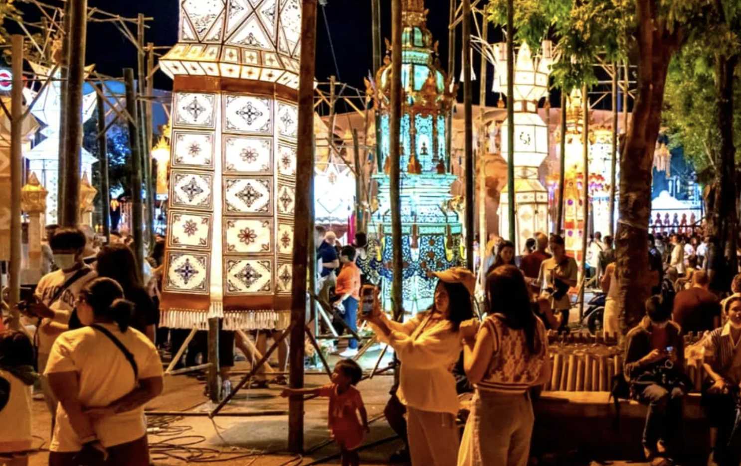 치앙마이 가족여행 야시장