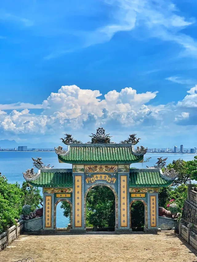 Linh Ung Pagoda