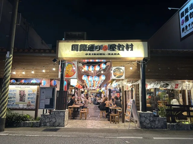沖繩國際通美食推薦 國際通屋台村