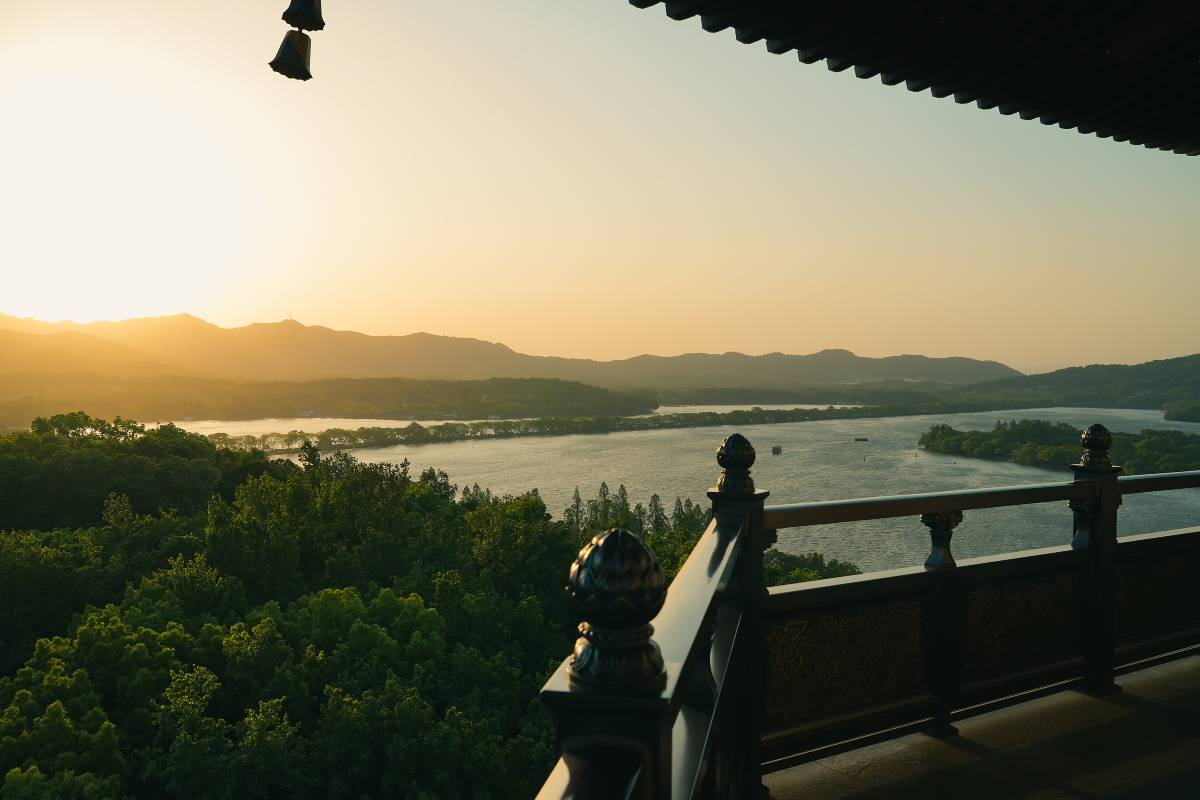 เจดีย์ Leifeng