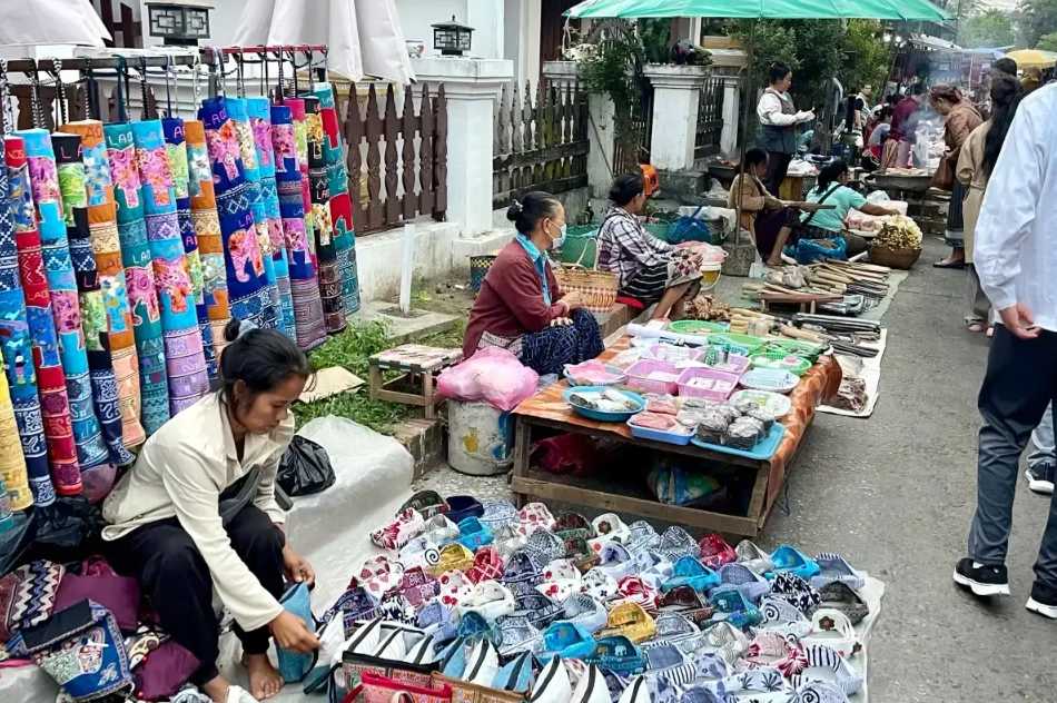 ตลาดเช้าหลวงพระบาง