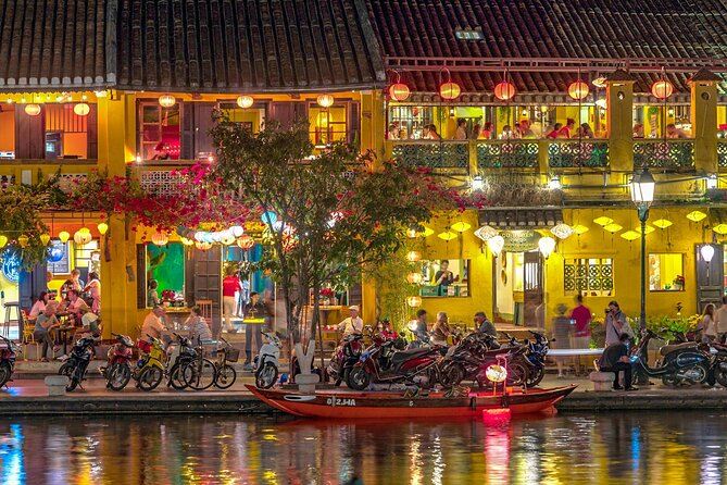 Night Bazaar & Street Food Tours