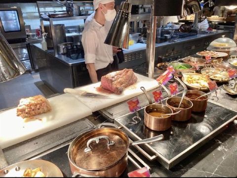 W hotel 自助餐必食推介3. 即切烤肉