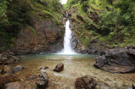 น้ำตกจ๊อกกระดิ่น