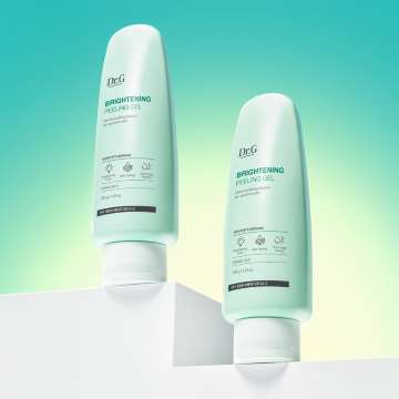 Dr.G Brightening Peeling Gel & Blemish Pads