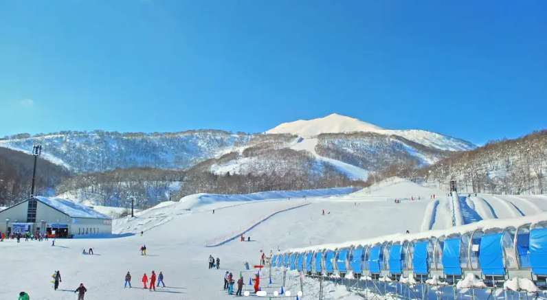 Niseko: One of the Most Famous Japan Ski Resorts