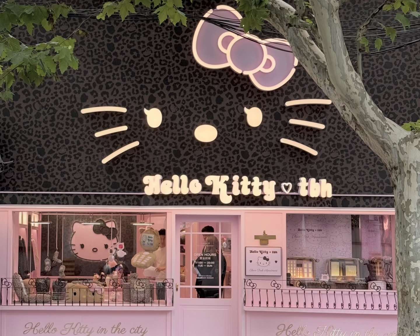 Petite 25 (by tbh) / Pingu