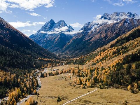 เที่ยวเฉิงตูเดือนธันวาคม 2569: สภาพอากาศ ที่เที่ยว เล่นหิมะได้ที่ไหน? | Trip.com