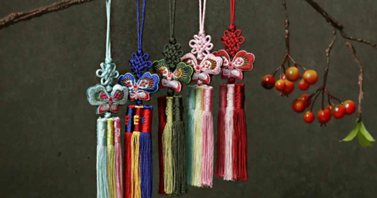traditional Korean pendants