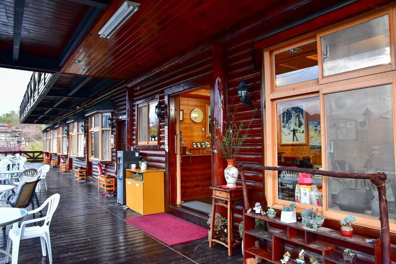 福壽山農場住宿｜比佛利山莊