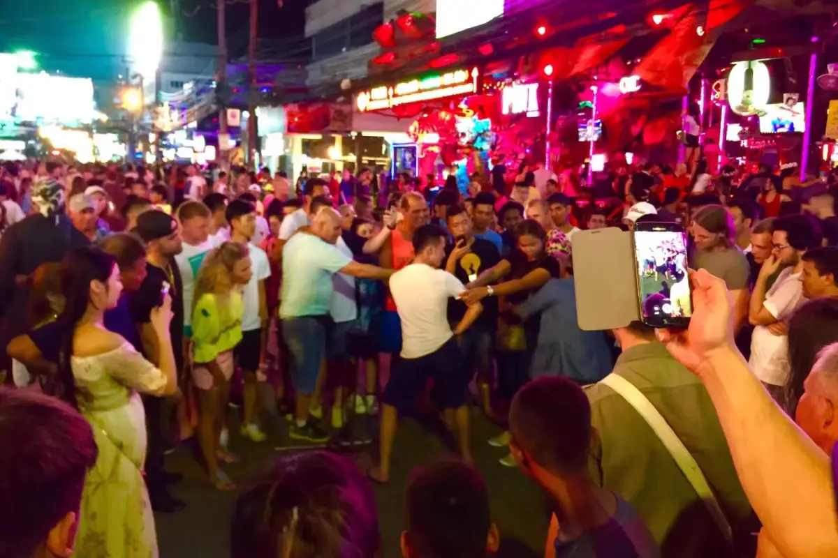 crowd at Bangla Road