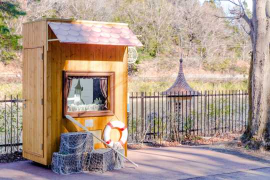 Moominvalley Park Top 4 Must-Visit Areas Lakeside Promenade: The Most Photogenic Spot at Dusk