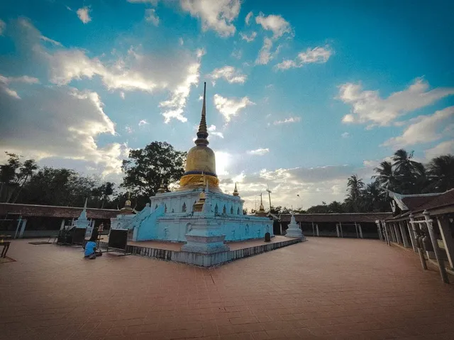 วัดพระบรมธาตุสวี ชุมพร