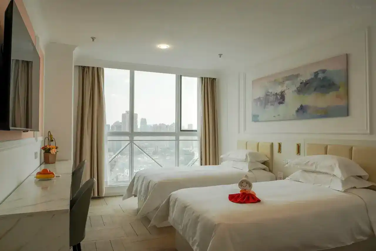 Magnificent International Hotel 