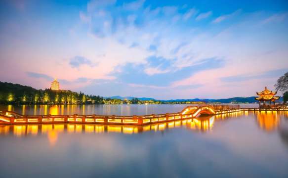Hangzhou West Lake Cruise