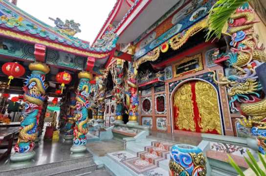 ศาลเจ้าพ่อหลักเมืองสุพรรณบุรี