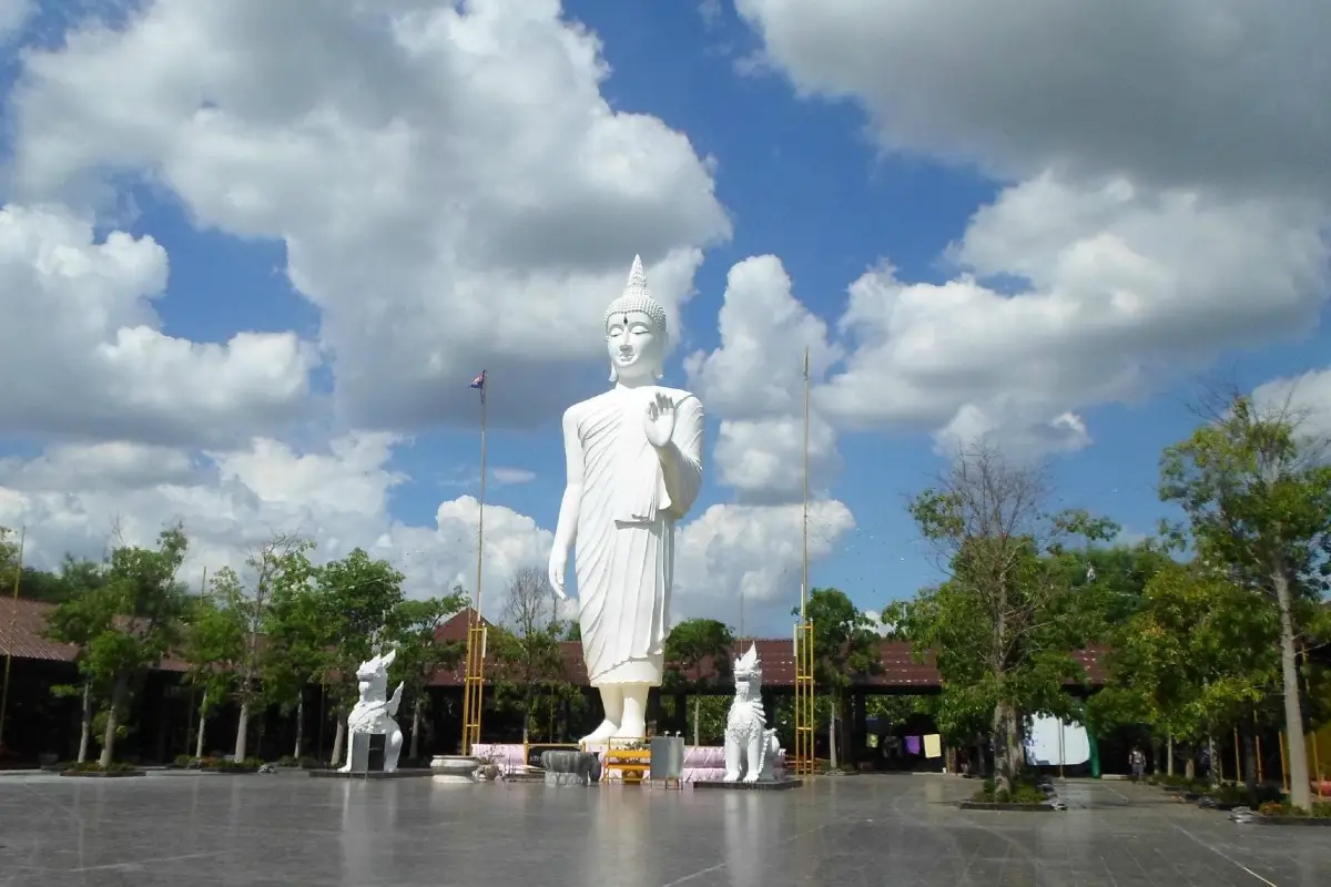 วัดป่าธรรมอุทยาน