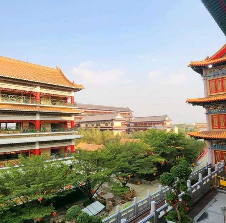 วัดโฝวกวงซัน