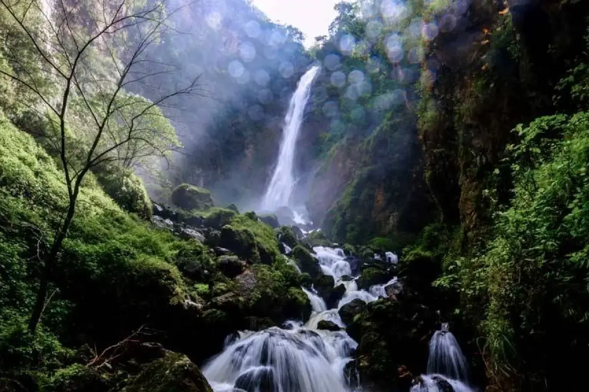 น้ำตกแม่สุรินทร์ 