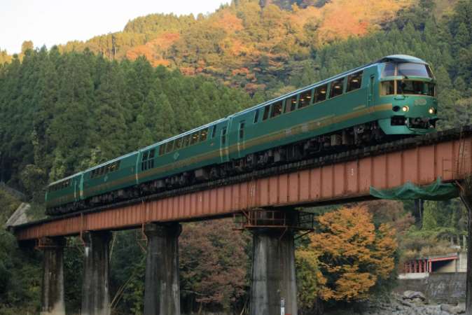 「由布院之森」號列車