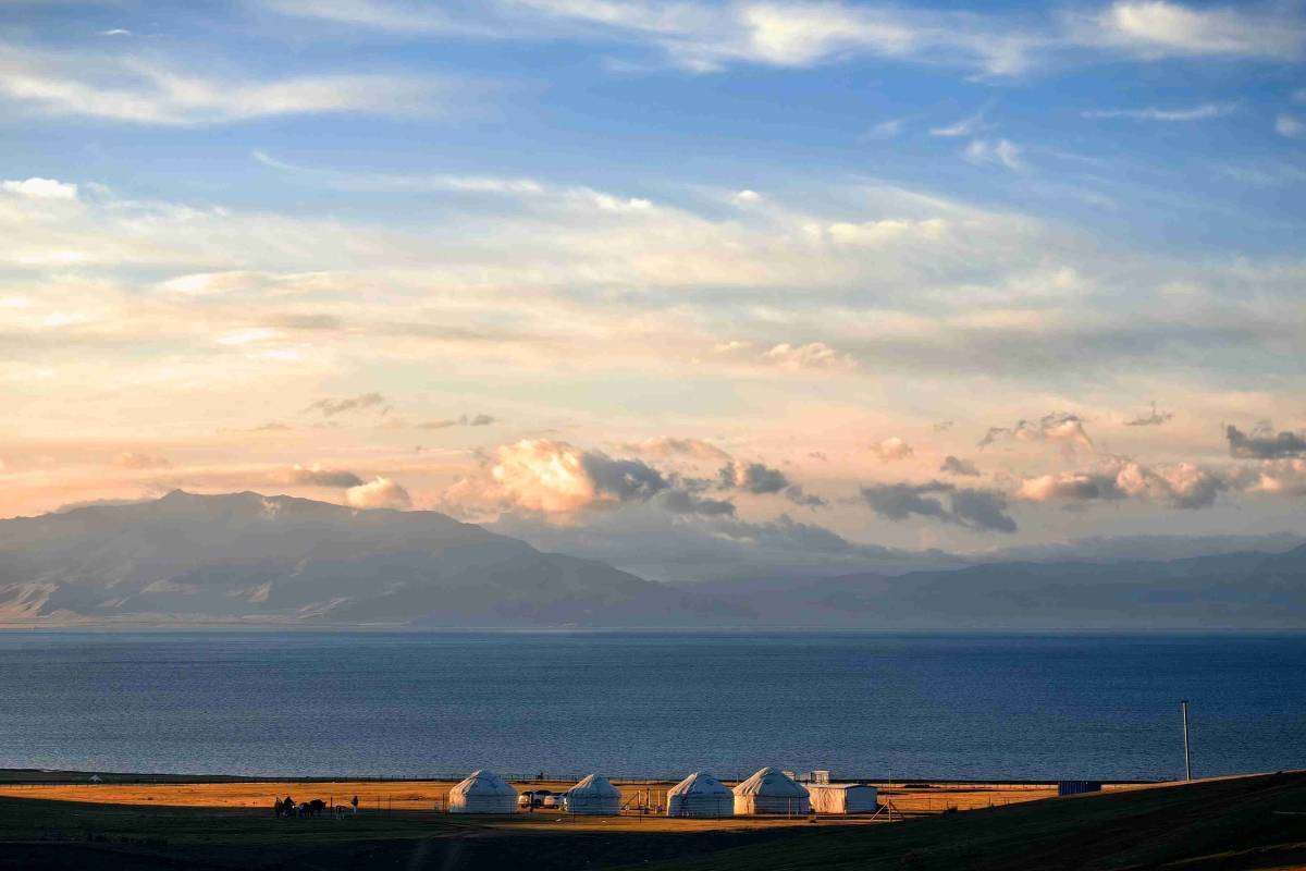 ทะเลสาบไซลี่มู่