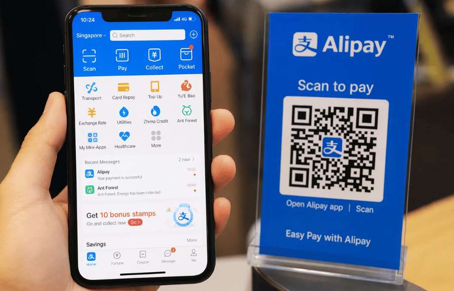 Die Alipay-App zusammen mit einem QR-Code für mobiles Bezahlen in Geschäften