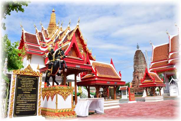 10 วัดในสุพรรณบุรี ไหว้พระขอพร ชมวัดสวยใกล้กรุงเทพฯ ฉบับอัปเดต 2569 | Trip.com