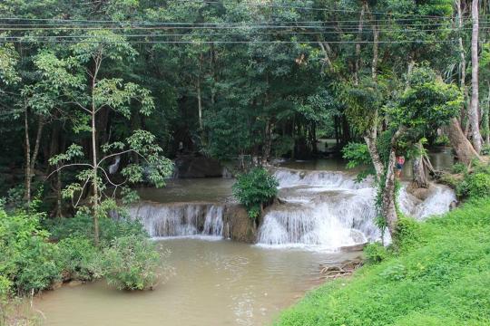 น้ำตกเกริงกระเวีย