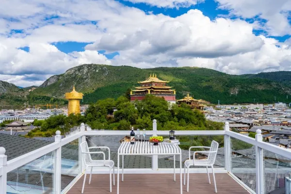 โฮมสเตย์แชงกรีลา ยุนเบียน วิว ย่านเมืองเก่า Dukezong