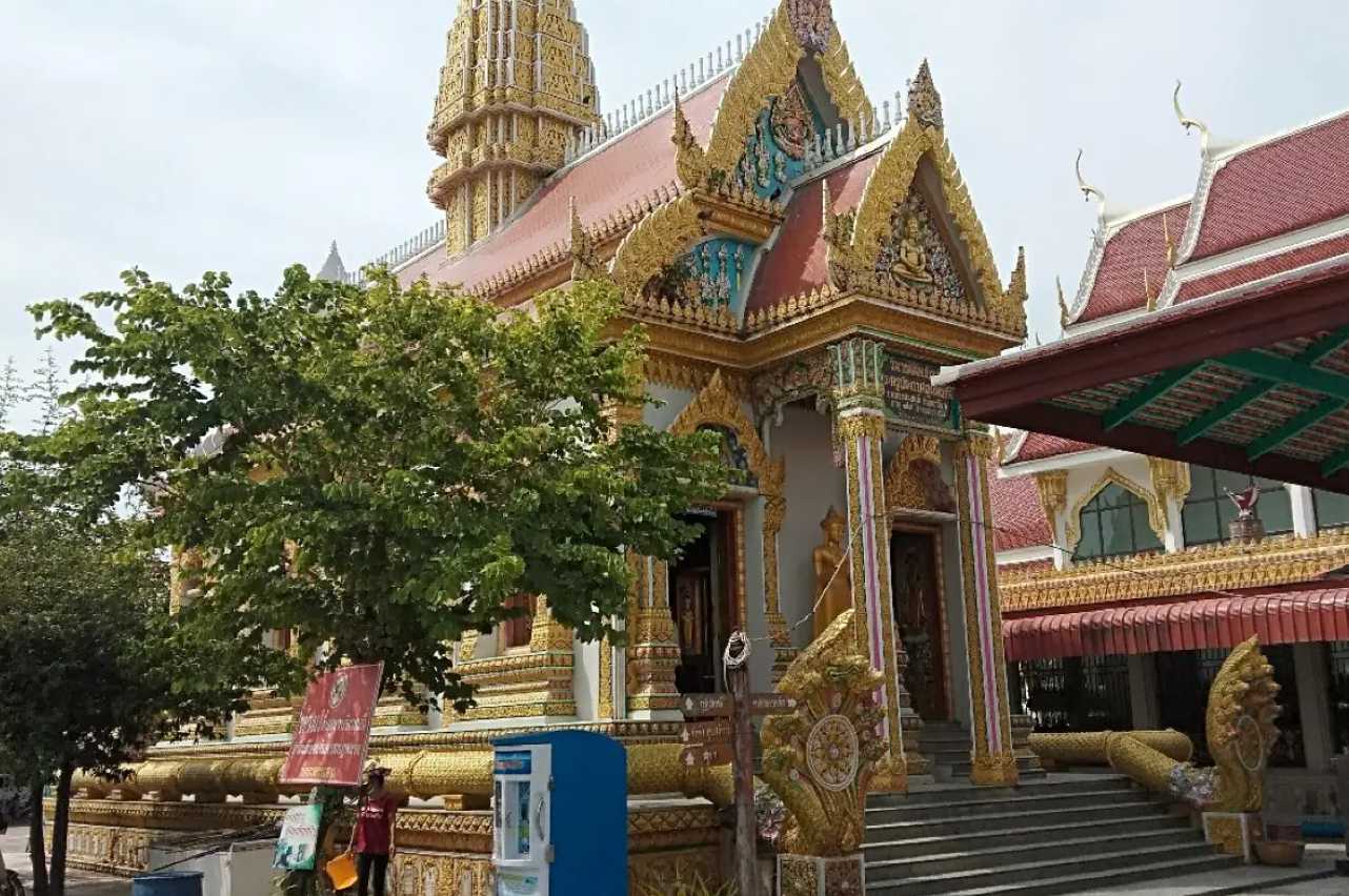 วัดทับกระดาน