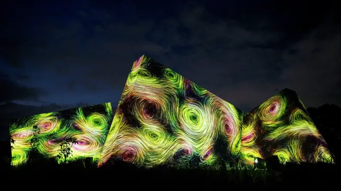 teamLab 大阪長居植物園