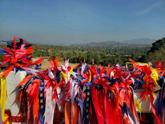 5. วัดเขาตะแบก