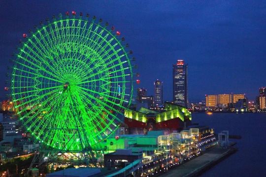 Tempozan Giant Ferris Wheel Osaka at night