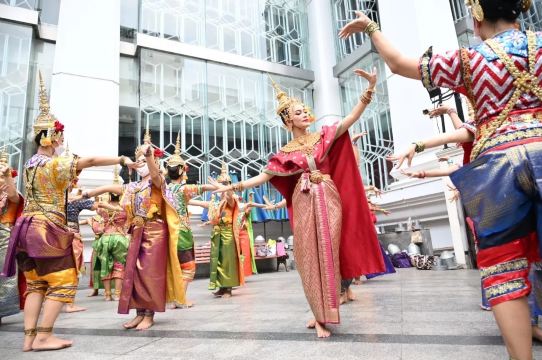 แก้บนพระพรหมเอราวัณ