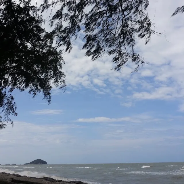 หาดชลาทัศน์