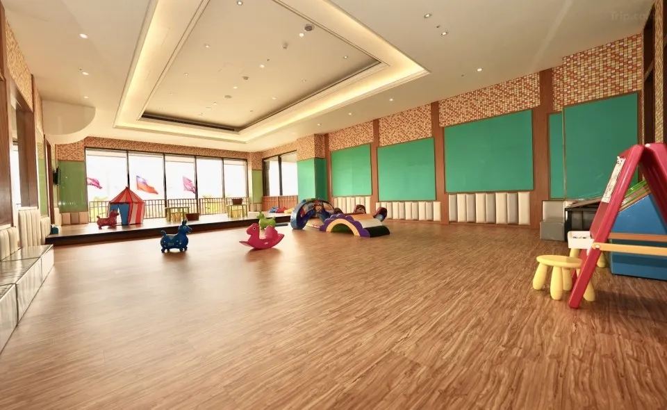 福容大飯店麗寶樂園遊樂場