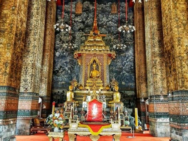 พระโพธิ์ศรีนาค - วัดโสมนัสราชวรวิหาร