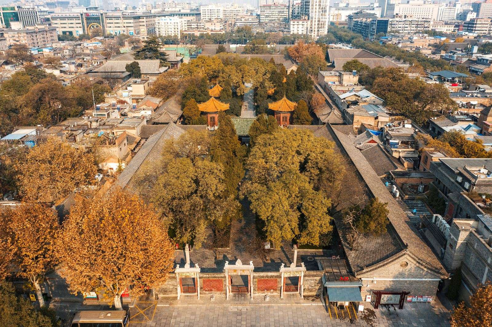 Парки и туры в Сиань
