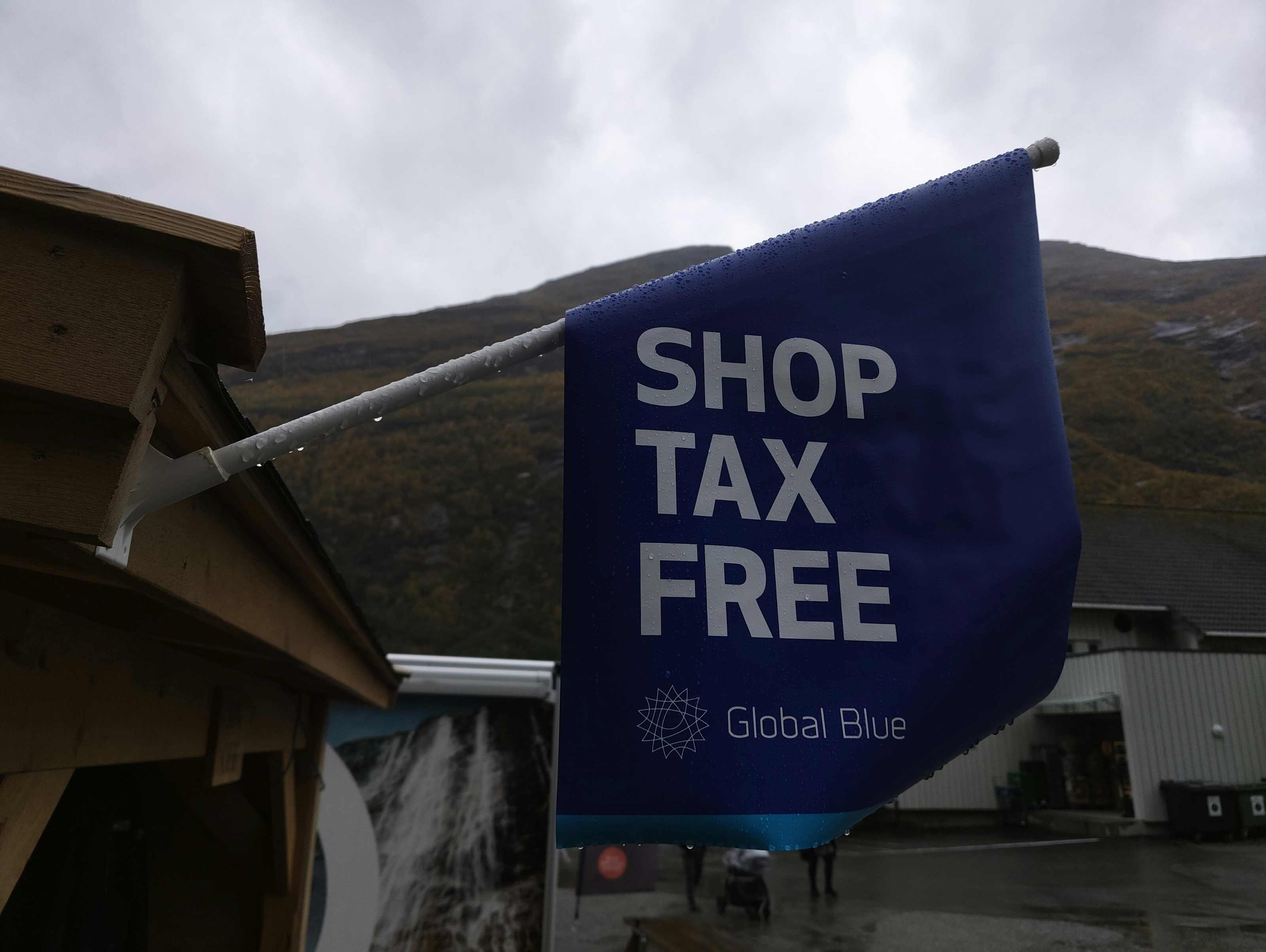 shop tax free
