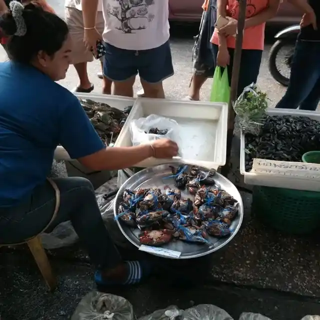 ตลาดมหาชัย