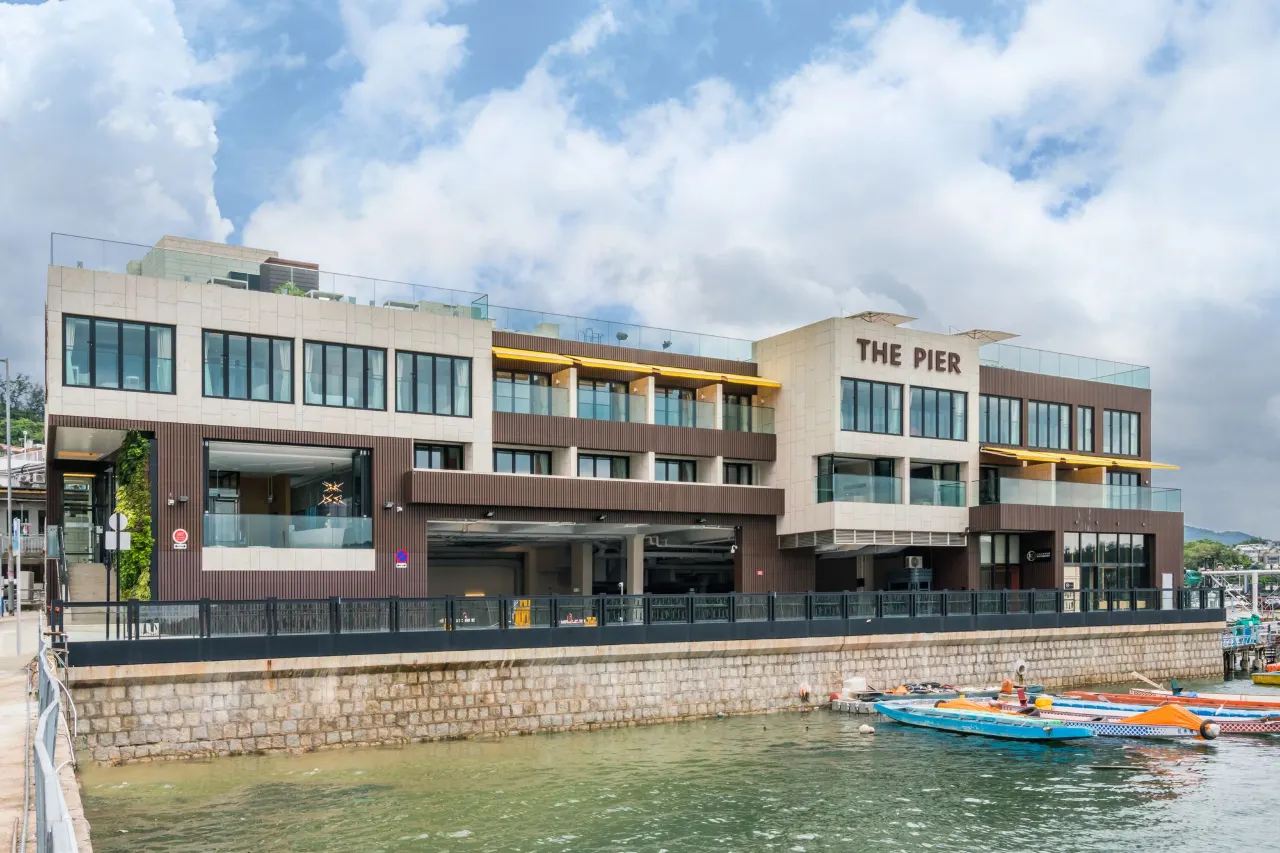 碼頭酒店（The Pier Hotel）