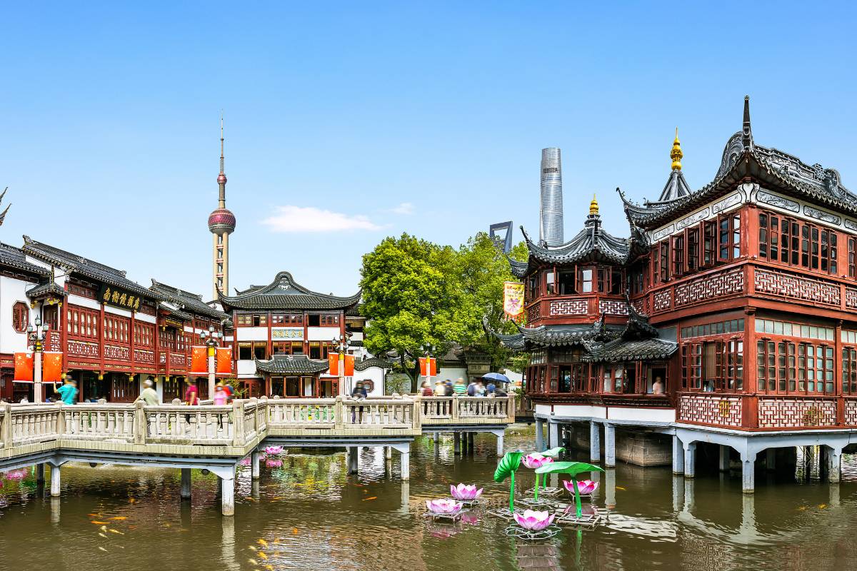 สะพานเก้าโค้งและโรงน้ำชาหูซินถิง